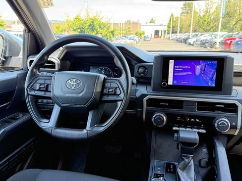 Certified 2025 Toyota Tacoma SR AWD/4WD image 28