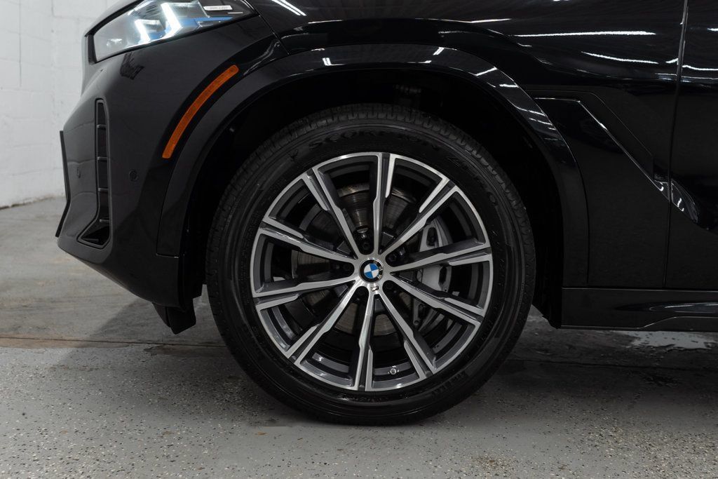 Used 2026 BMW X6 xDrive40i AWD/4WD image 41