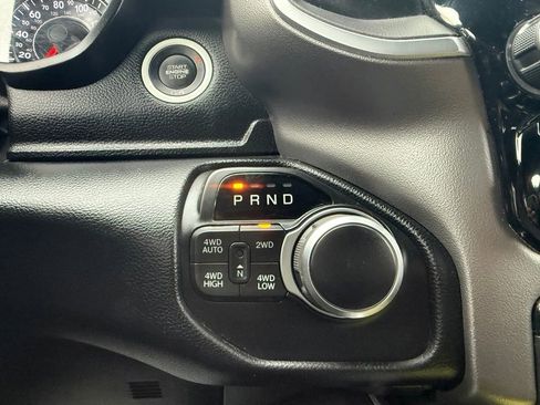 Used 2019 RAM 1500 Big Horn image 16