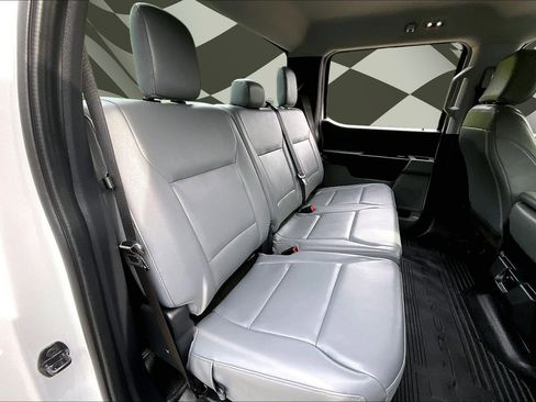 Used 2023 Ford F350 XL w/ 360-Degree Camera Package AWD/4WD image 25