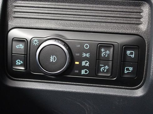 New 2026 Ford F250 Lariat w/ Black Appearance Package image 44