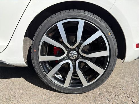 Used 2012 Volkswagen GTI Autobahn image 27