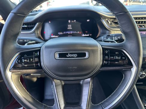 Used 2022 Jeep Grand Cherokee L Overland image 19