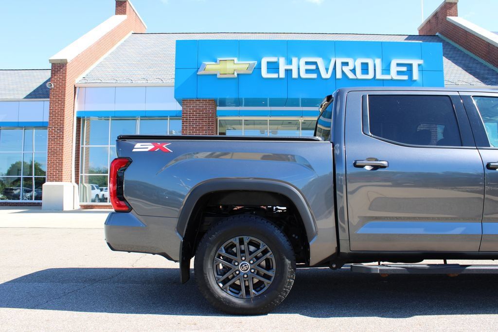 Used 2023 Toyota Tundra SR5 w/ SR5 Convenience Package AWD/4WD image 36