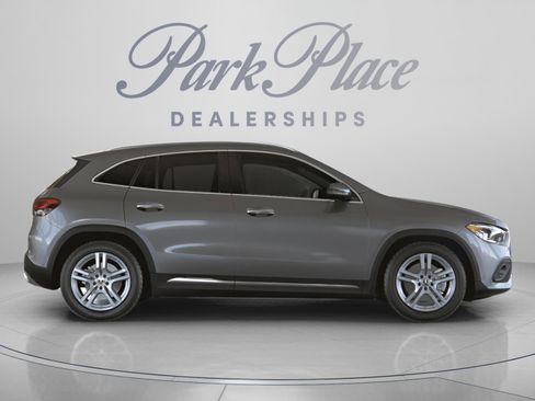 Used 2022 Mercedes-Benz GLA 250 4MATIC image 27