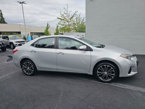 Used 2016 Toyota Corolla S FWD image 8