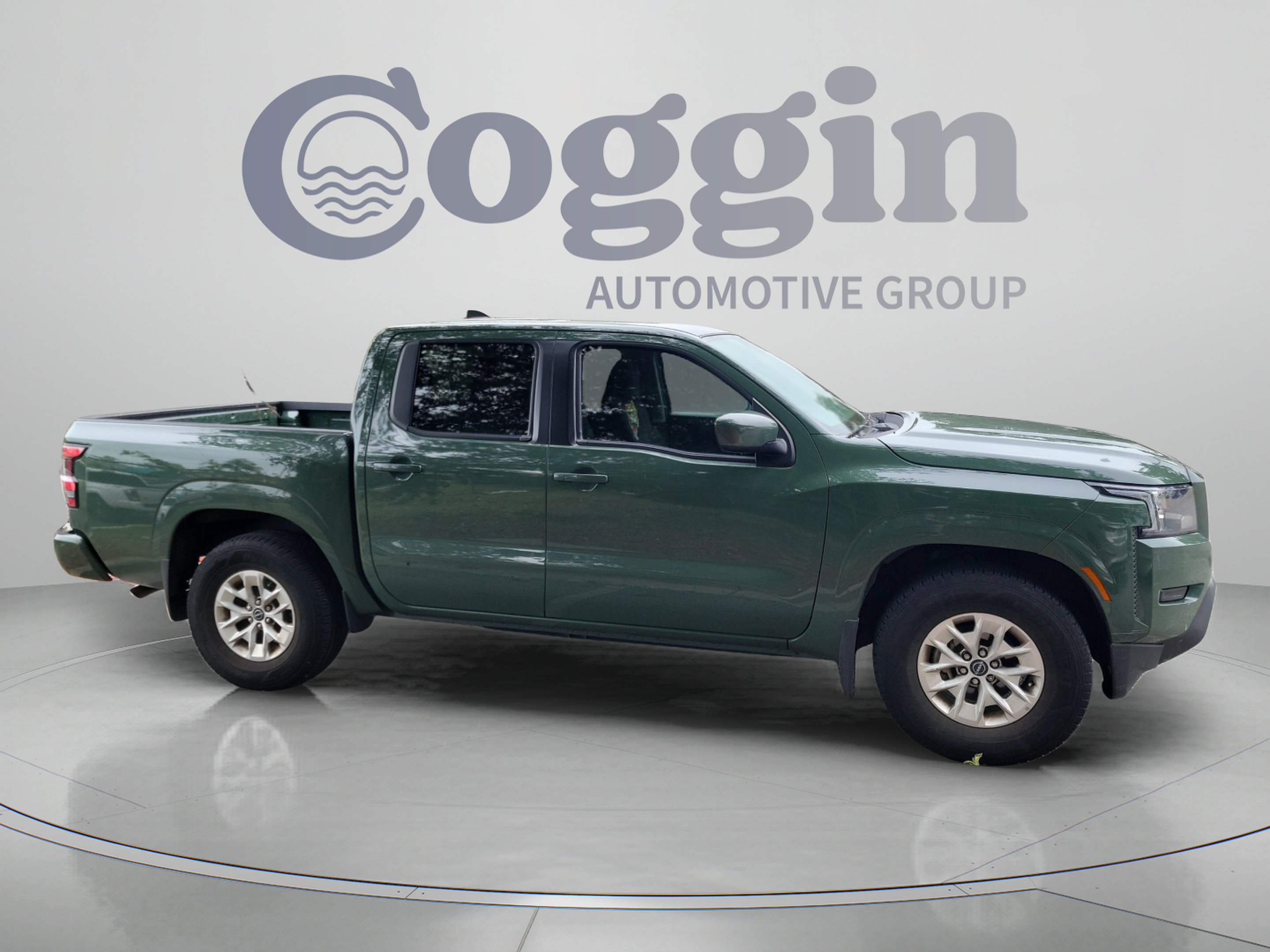 Used 2024 Nissan Frontier SV w/ Technology Package RWD image 7