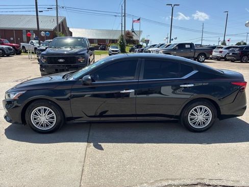 Used 2020 Nissan Altima 2.5 S FWD image 4