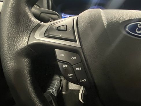 Used 2018 Ford Fusion SE w/ Fusion SE Technology Package image 27