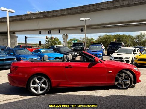 Used 2013 BMW 335i Convertible w/ Premium Pkg RWD image 8