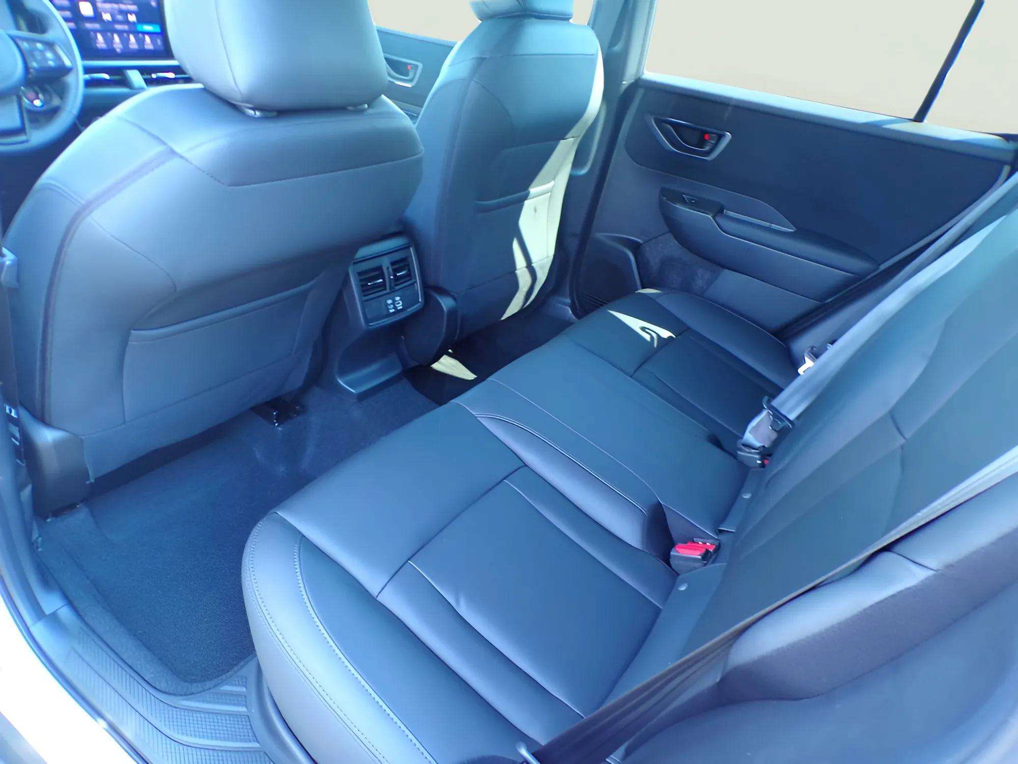 New 2026 Subaru Outback Premium AWD/4WD image 9
