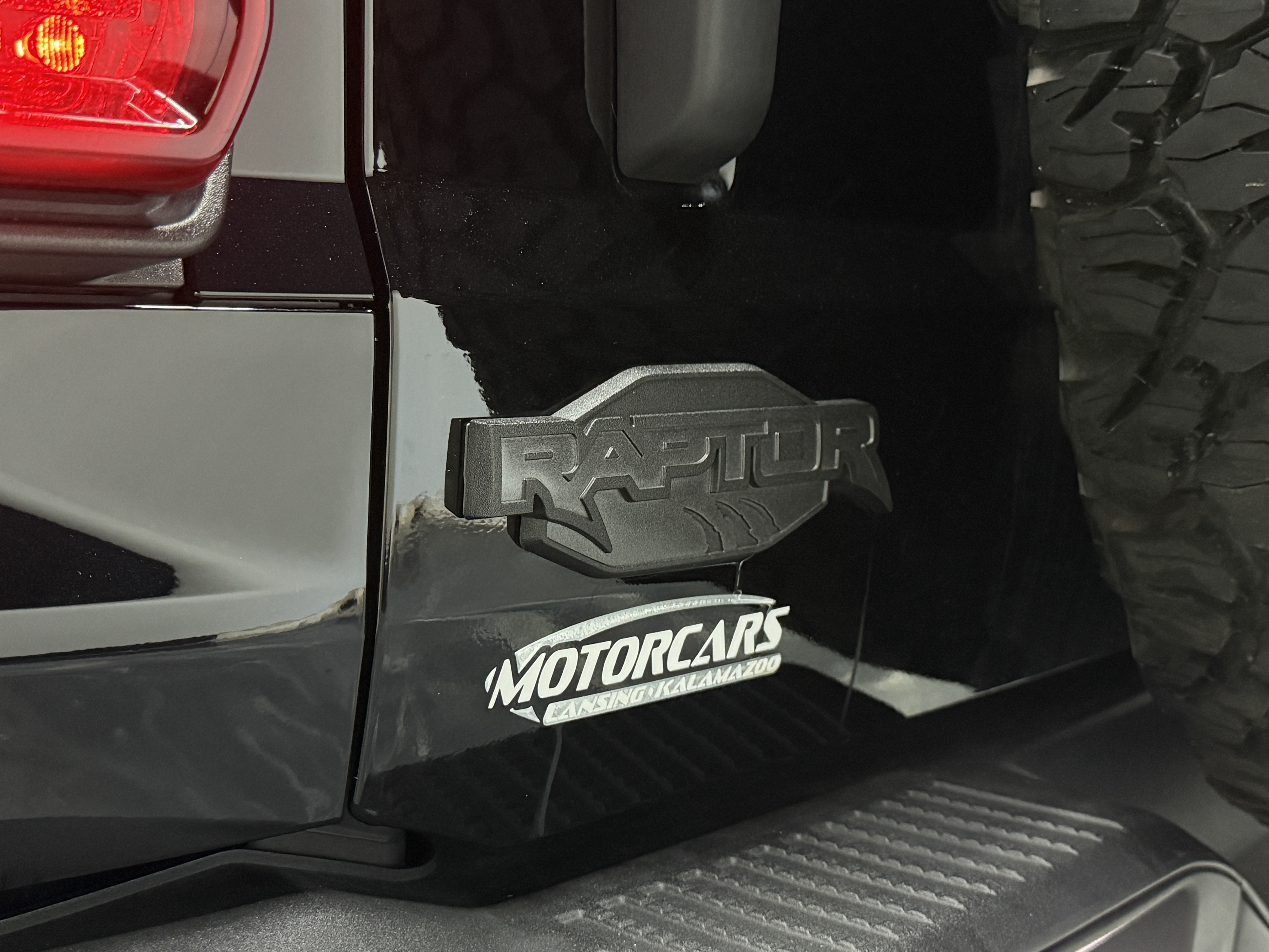 Used 2024 Ford Bronco Raptor w/ Interior Carbon Fibre Pack AWD/4WD image 34