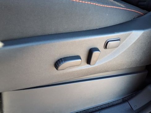 New 2026 Nissan Frontier PRO-4X w/ Pro-4x Convenience Package image 24