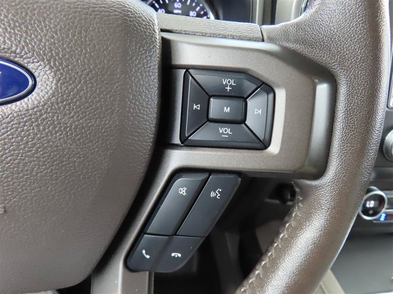Used 2020 Ford Expedition XLT w/ Equipment Group 202A AWD/4WD image 17