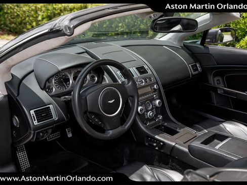 Used 2009 Aston Martin V8 Vantage Roadster RWD image 44