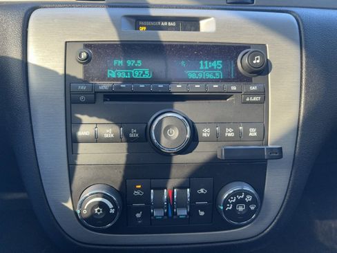 Used 2008 Chevrolet Impala LT w/ Luxury Edition Package image 20