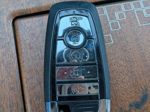 Certified 2025 Lincoln Navigator L Black Label image 35