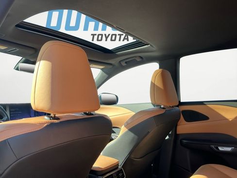 Used 2024 Lexus RX 350h image 19