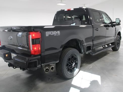 New 2026 Ford F250 XLT w/ XLT Premium Package image 8