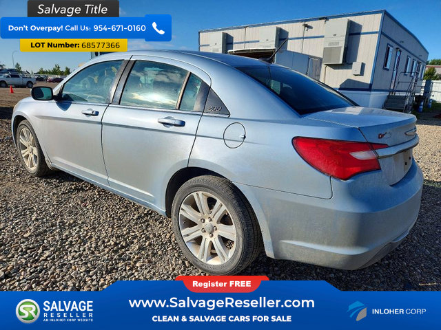 Used 2012 Chrysler 200 LX FWD image 3