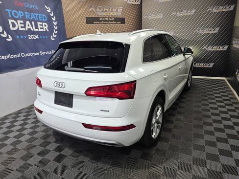 Used 2019 Audi Q5 2.0T Premium w/ Convenience Package image 14