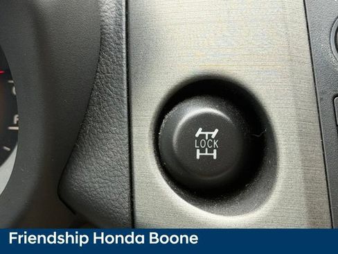 Used 2010 Toyota RAV4 4WD V6 image 18