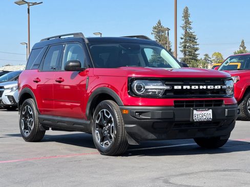 Used 2021 Ford Bronco Sport Outer Banks AWD/4WD image 5