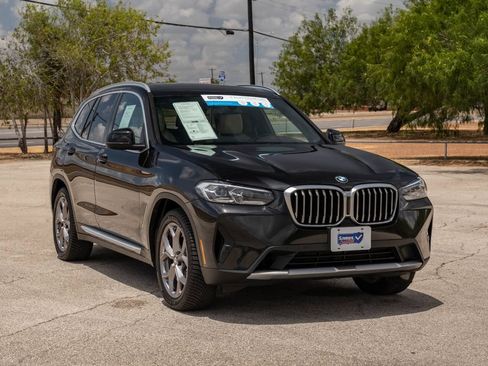 Used 2022 BMW X3 sDrive30i w/ Convenience Package RWD image 2