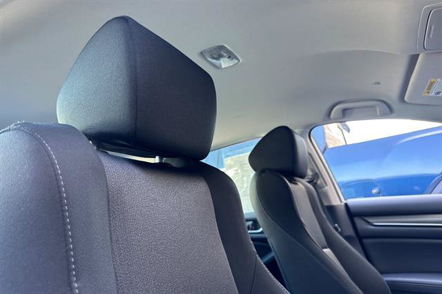 Used 2018 Honda Accord LX image 16