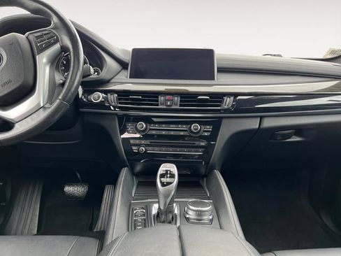 Used 2019 BMW X6 xDrive35i w/ Premium Package AWD/4WD image 11