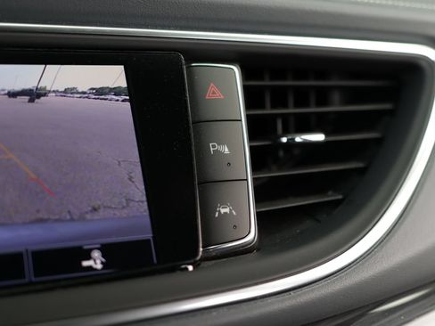 Used 2024 Buick Enclave Essence w/ Sport Touring Edition FWD image 15