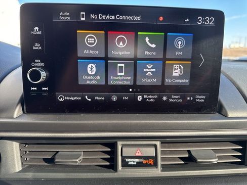 Certified 2023 Honda Pilot Touring image 22