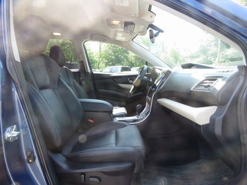 Used 2022 Subaru Ascent Limited image 14