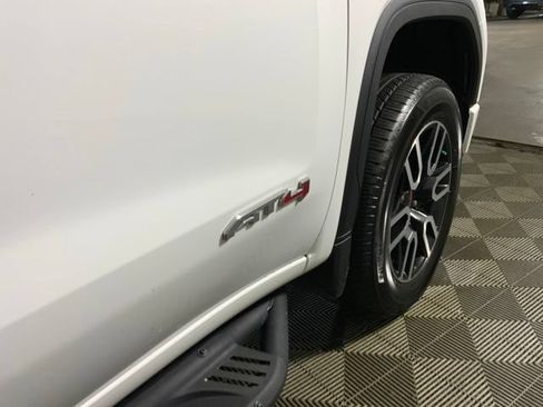 Used 2021 GMC Sierra 1500 AT4 w/ AT4 Premium Package AWD/4WD image 14