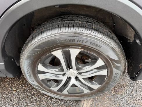 Used 2016 Toyota RAV4 LE image 10