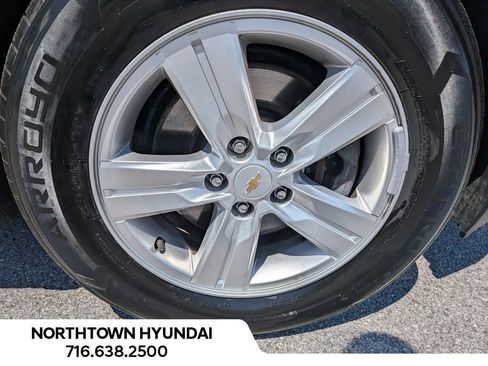 Used 2020 Chevrolet Trax LS w/ Tint and Cruise Package FWD image 39