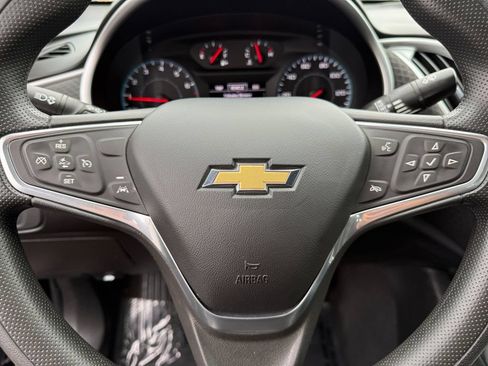 Used 2023 Chevrolet Malibu LT w/ Driver Confidence Package FWD image 18
