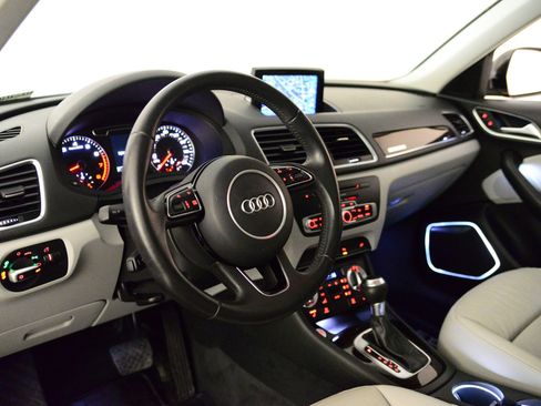 Used 2015 Audi Q3 2.0T Prestige image 3