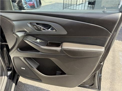 Used 2019 Chevrolet Traverse Premier w/ Redline Edition image 32