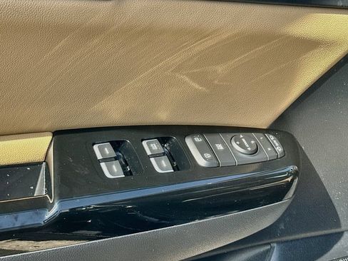 Used 2020 Kia Sportage SX FWD image 18