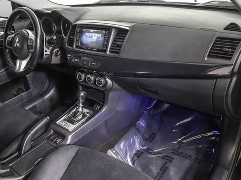 Used 2014 Mitsubishi Lancer Ralliart image 42