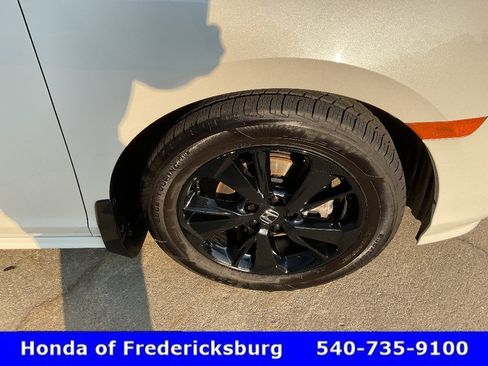 Certified 2023 Honda Odyssey Sport image 13