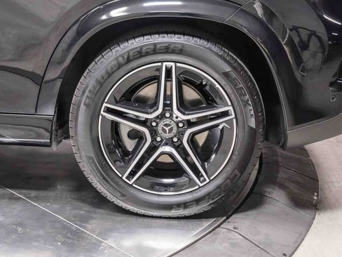Used 2025 Mercedes-Benz GLE 580 4MATIC image 8