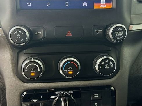 Used 2022 RAM 1500 Big Horn w/ Trailer Tow Group AWD/4WD image 19
