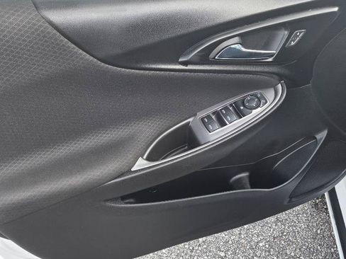 Used 2023 Chevrolet Malibu LS FWD image 11