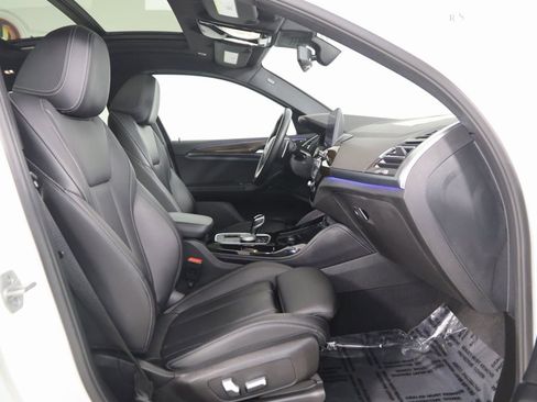 Used 2022 BMW X4 xDrive30i w/ Convenience Package image 13