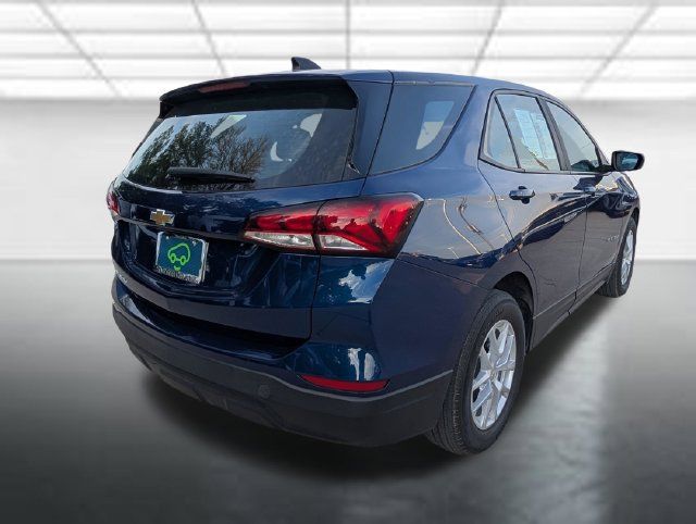 Used 2022 Chevrolet Equinox LS FWD image 29