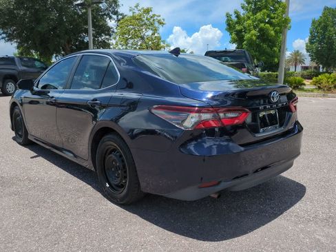 Used 2021 Toyota Camry LE FWD image 4