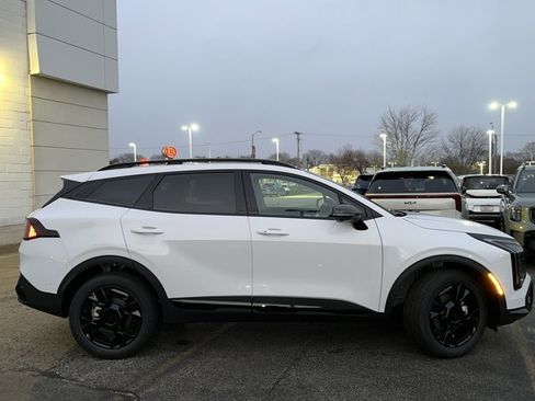 New 2026 Kia Sportage X-Line image 6