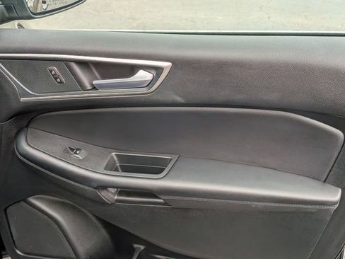 Used 2024 Ford Edge SEL image 34